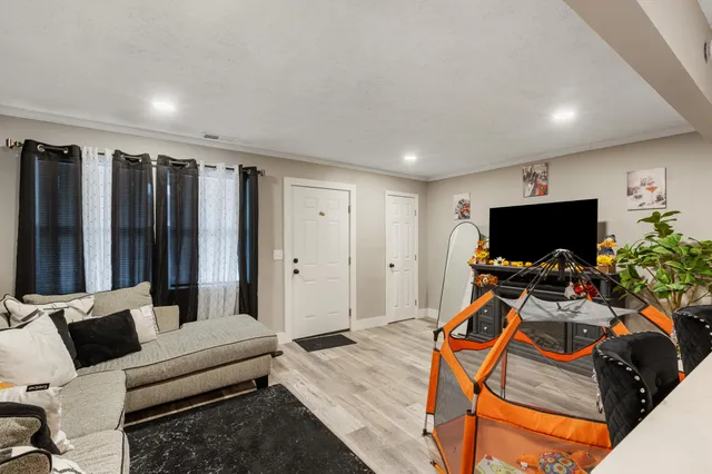 $323,680 | 1579-1581 Burns Avenue, Chattanooga, TN 37412