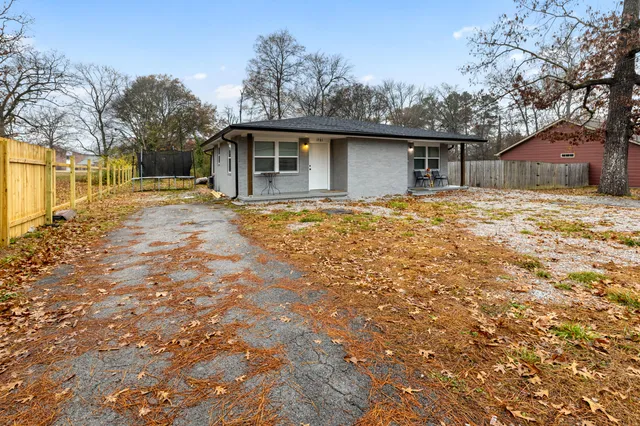 $323,680 | 1579-1581 Burns Avenue, Chattanooga, TN 37412