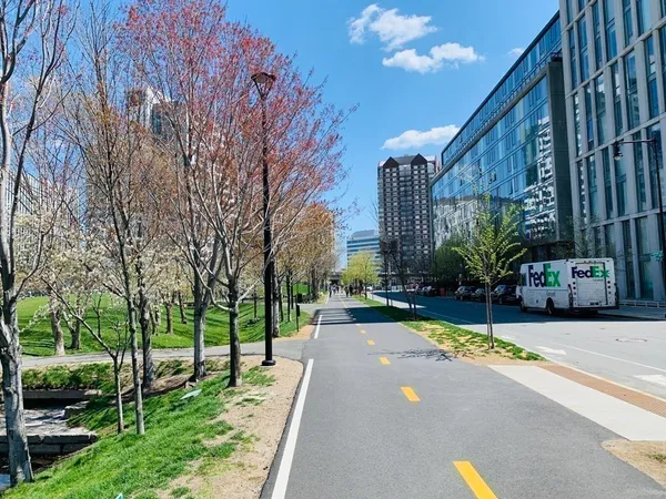 $4,200 | 1 Earhart Street, Unit 511, Cambridge, MA 02141