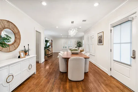 $925,000 | 1111 Le Green Street, Houston, TX 77009