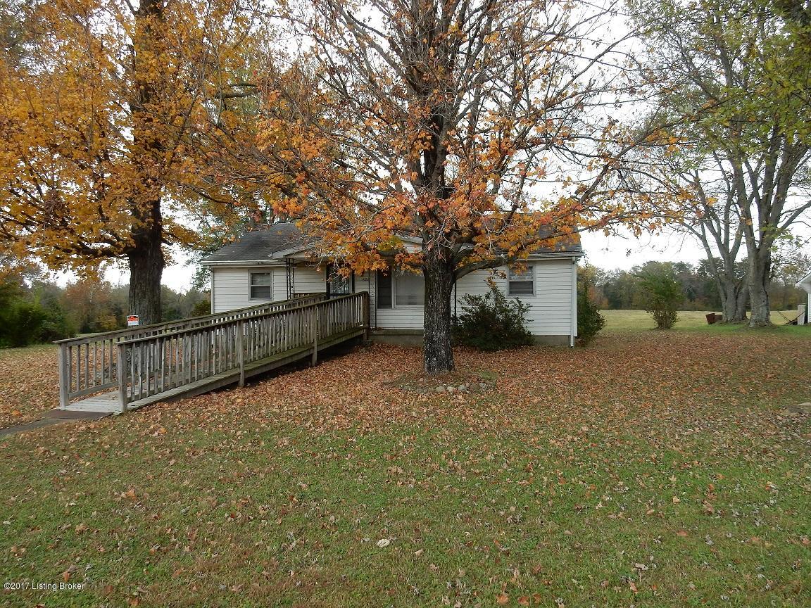 828 Huber Station Road Shepherdsville, KY 40165 - Photo 4 of 16 012