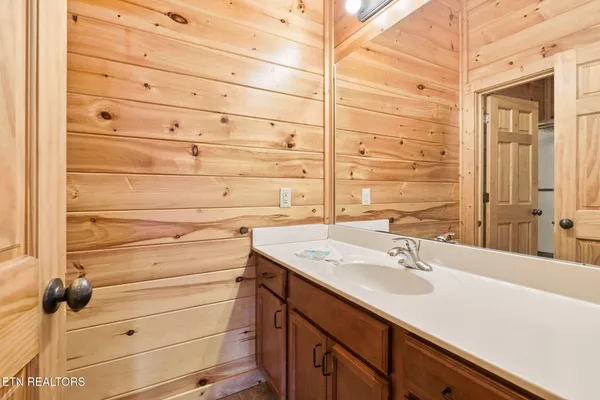 $1,499,000 | 780 Park Vista Way, Gatlinburg, TN 37738