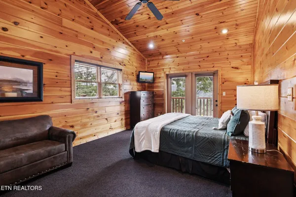 $1,499,000 | 780 Park Vista Way, Gatlinburg, TN 37738