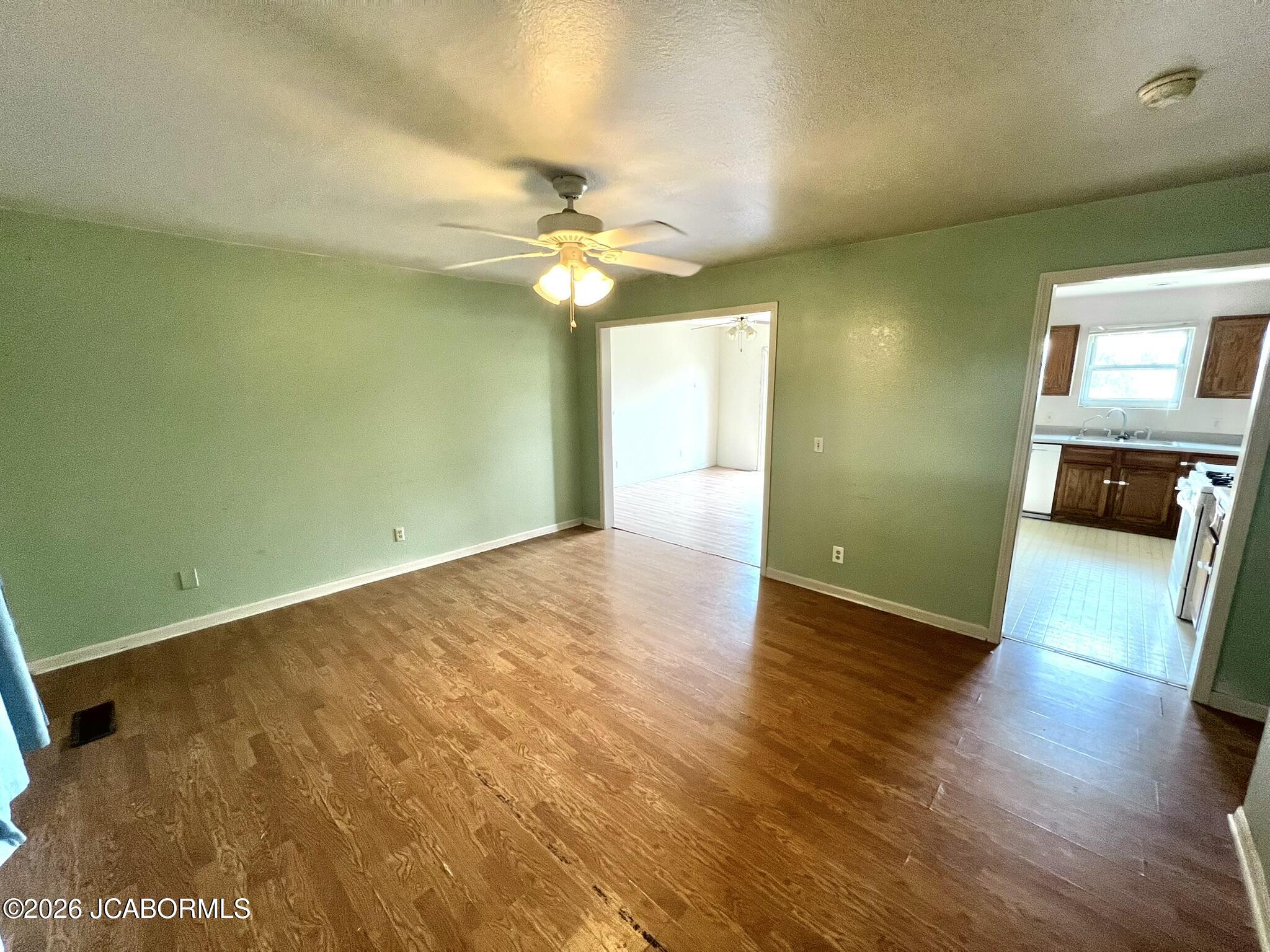 323 State Rd Ae New Bloomfield, MO 65063 - Photo 7 of 30