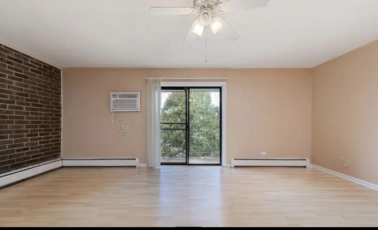 238 East Bailey Road, Unit J Naperville, IL 60565 - Photo 4 of 8