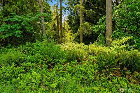 $2,200,000 | 21-xxx Northeast 133rd Street, Woodinville, WA 98052