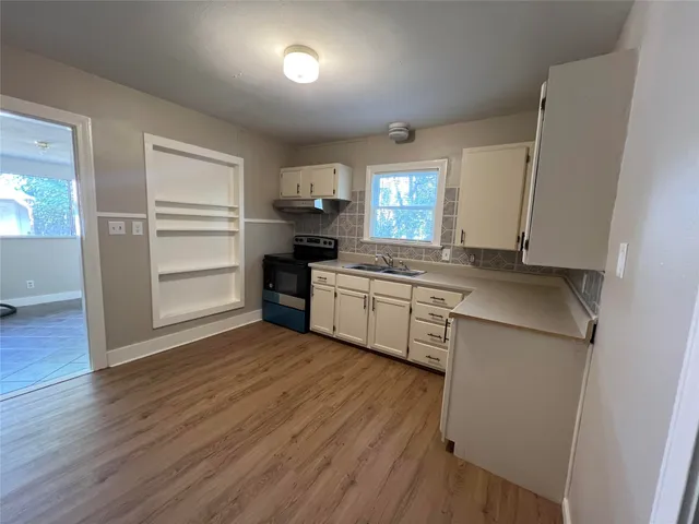 $1,250 | 613 Koehl Street, Wharton, TX 77488