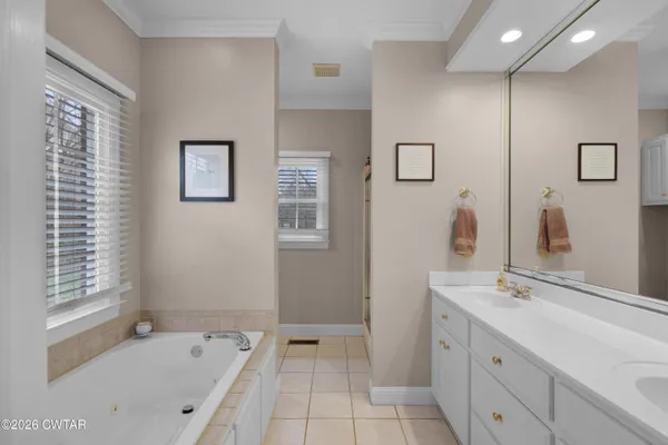 $339,900 | 373 Edenwood Drive, Jackson, TN 38301