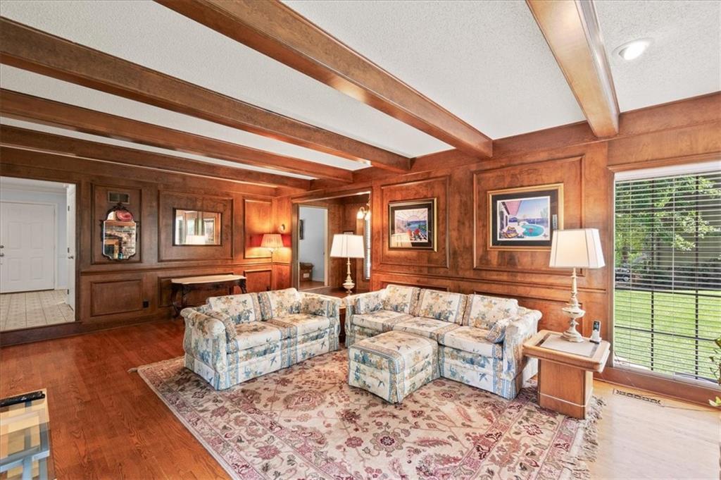 8315 Richards Road Lenexa, KS 66215 - Photo 6 of 35