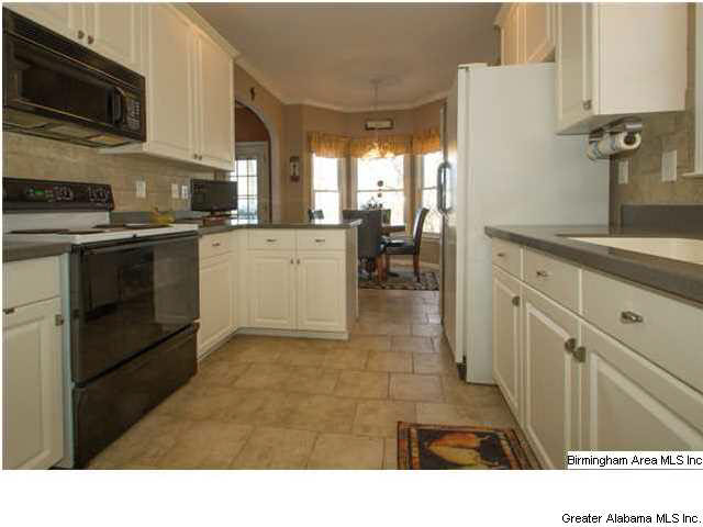 2217 Circle View Lane Birmingham, AL 35244 - Photo 14 of 18