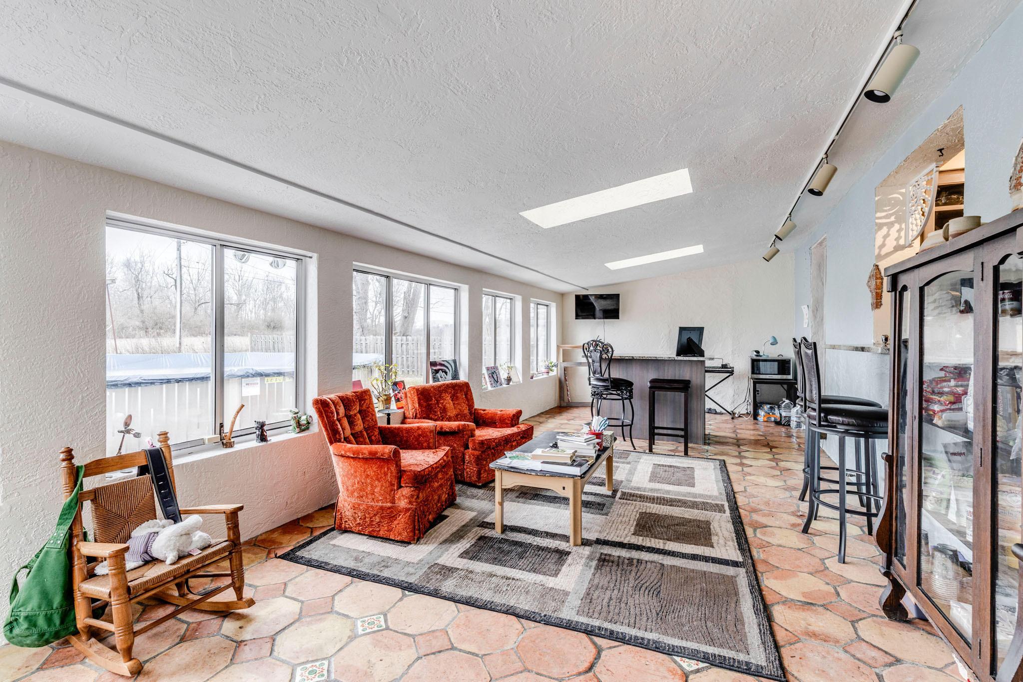 6285 Renner Road Columbus, OH 43228 - Photo 13 of 40 Gallery Image 13