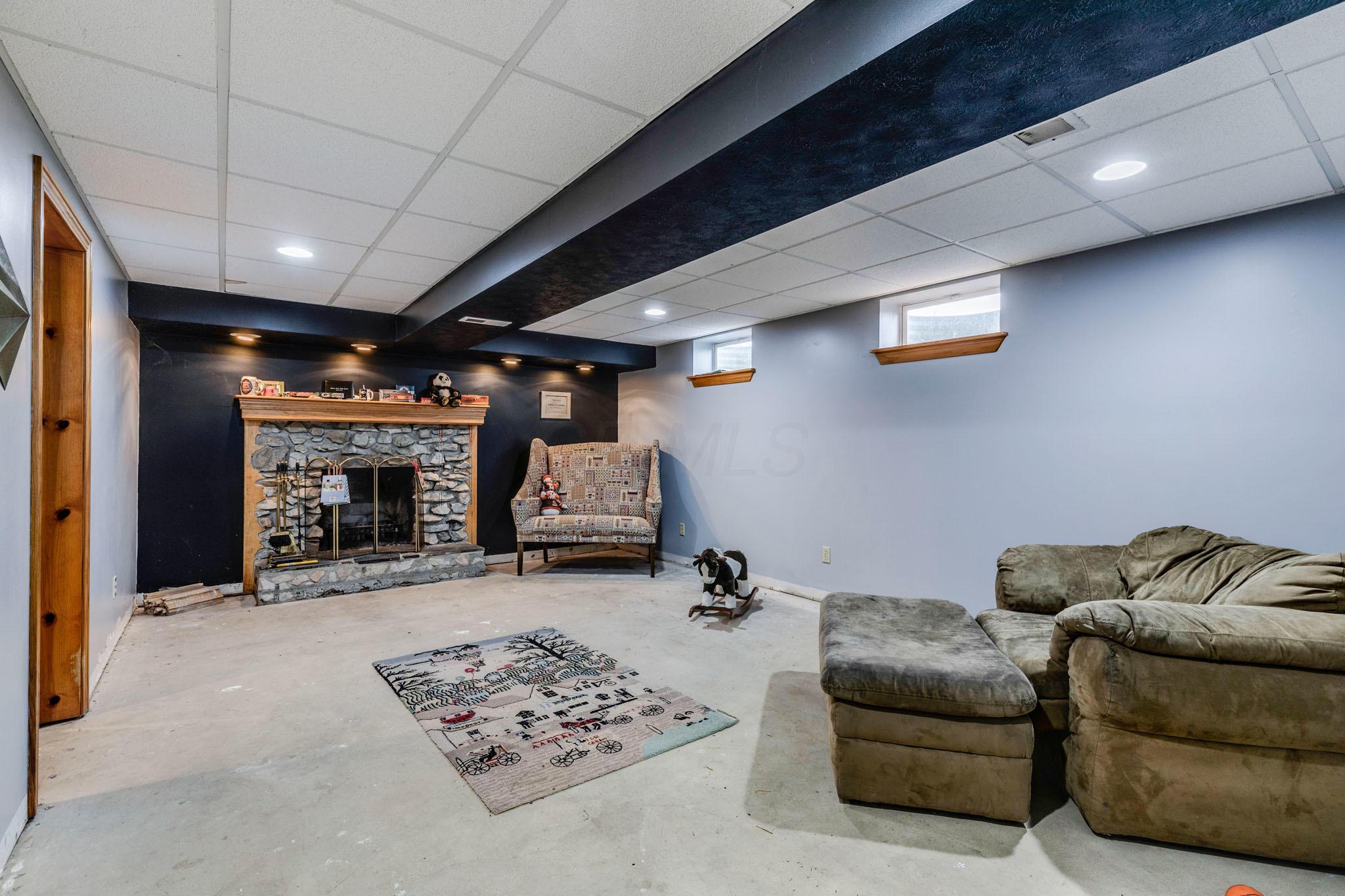 6285 Renner Road Columbus, OH 43228 - Photo 27 of 40 Gallery Image 27