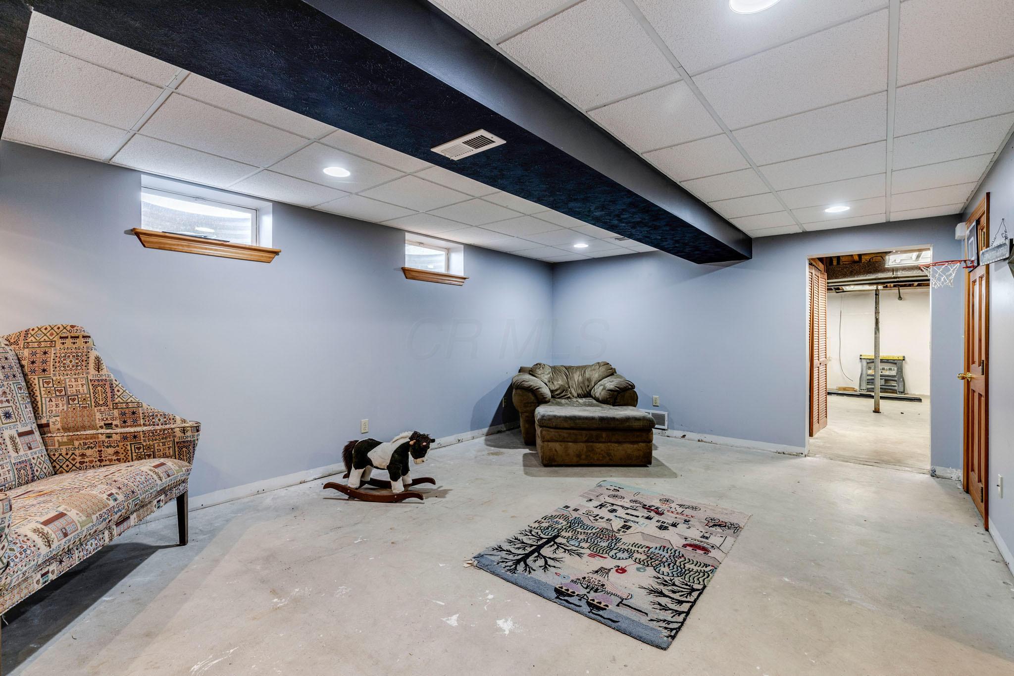 6285 Renner Road Columbus, OH 43228 - Photo 28 of 40 Gallery Image 28