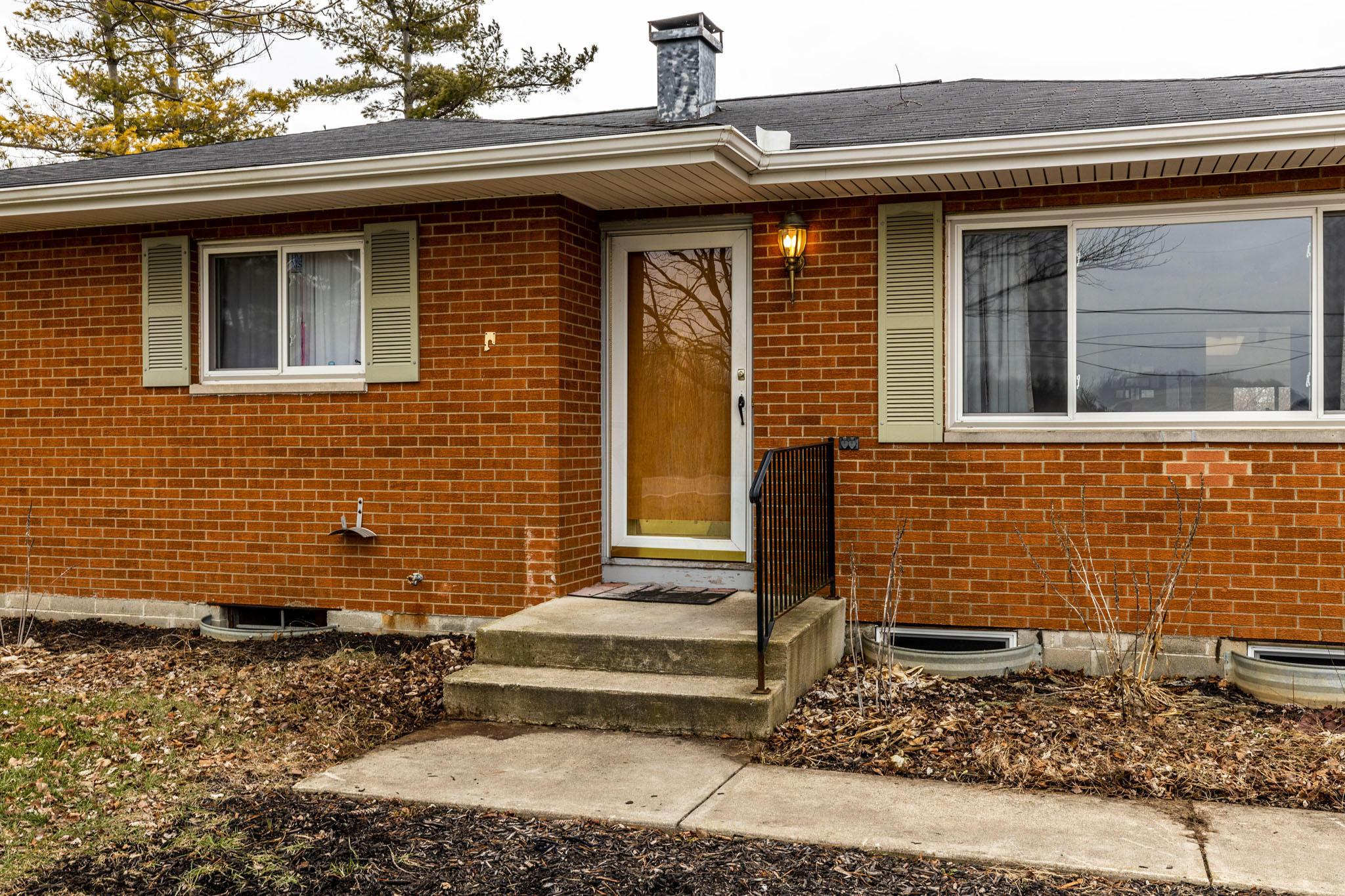 6285 Renner Road Columbus, OH 43228 - Photo 3 of 40 Gallery Image 3
