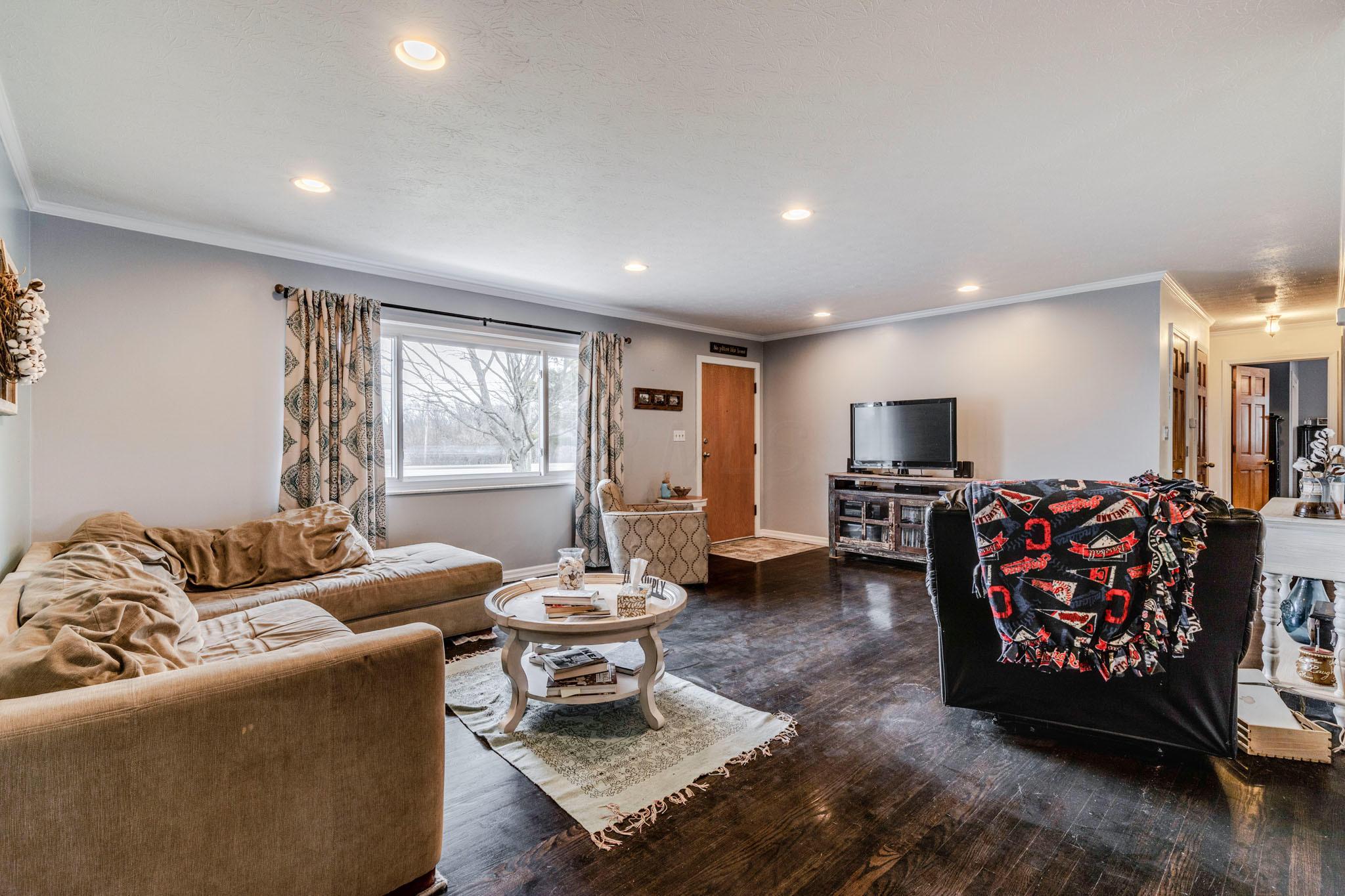 6285 Renner Road Columbus, OH 43228 - Photo 6 of 40 Gallery Image 6