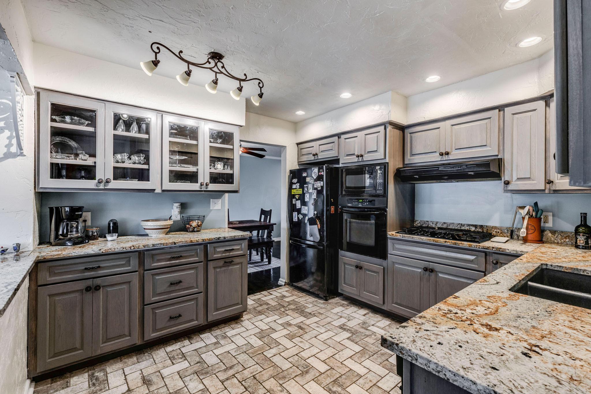 6285 Renner Road Columbus, OH 43228 - Photo 8 of 40 Gallery Image 8