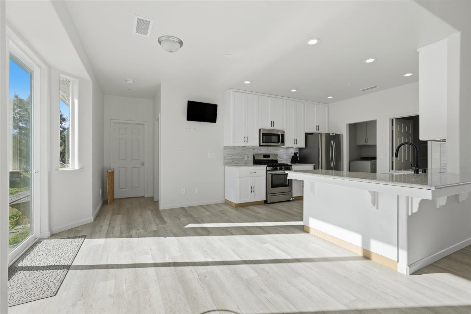 4001 Pacific Bars Road Mariposa, CA 95338 - Photo 12 of 43 Gallery Image 12