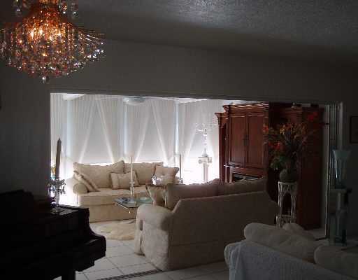 1098 Southwest 13th Street Boca Raton, FL 33486 - Photo 9 of 10 Additional Photo