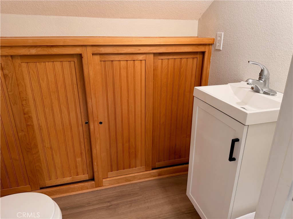 1677 South Hill Avenue Fallbrook, CA 92028 - Photo 65 of 74 a bathroom with a sink and toilet