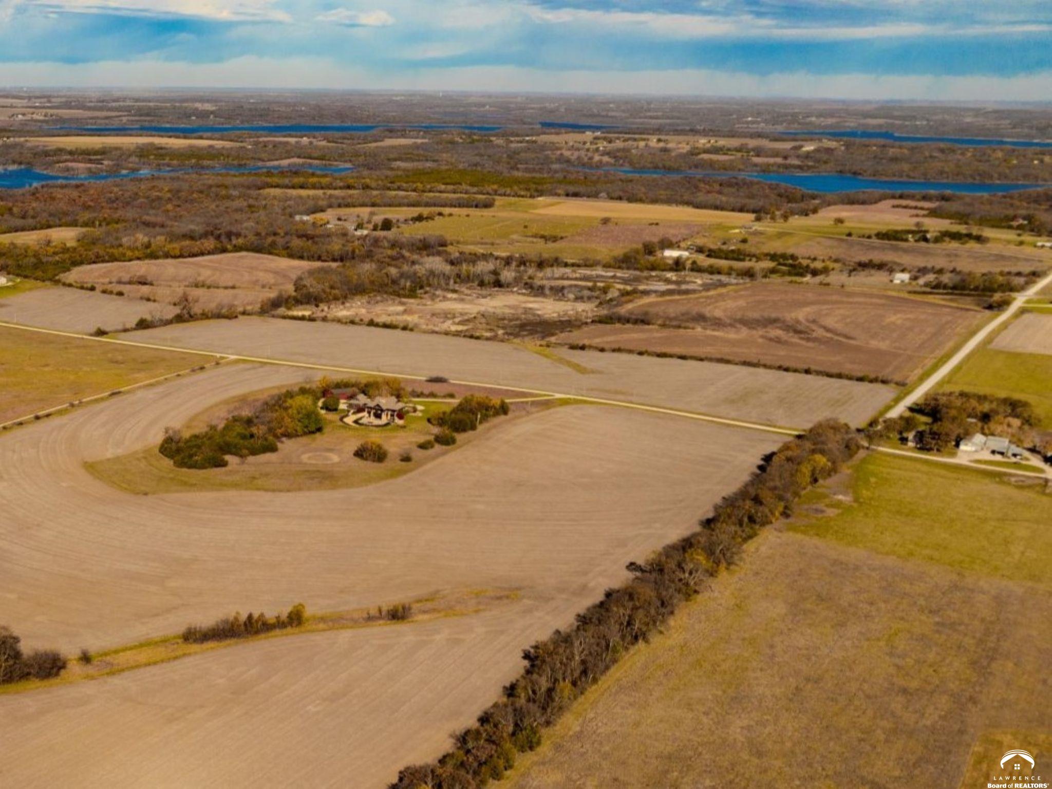 645 North 900 Road Lawrence, KS 66047 - Photo 5 of 21