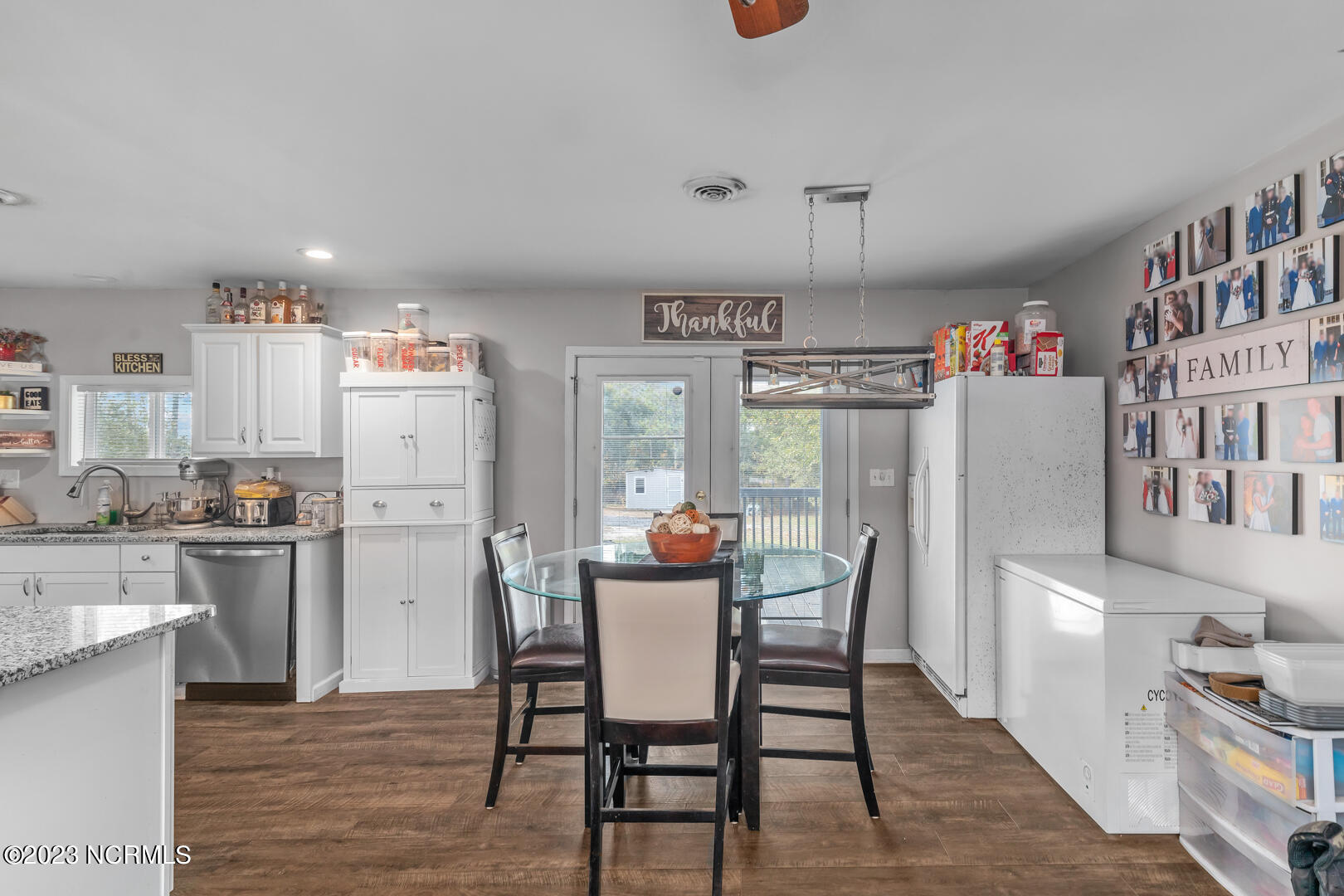 88 Crown Point Road Hubert, NC 28539 - Photo 12 of 36 Dining