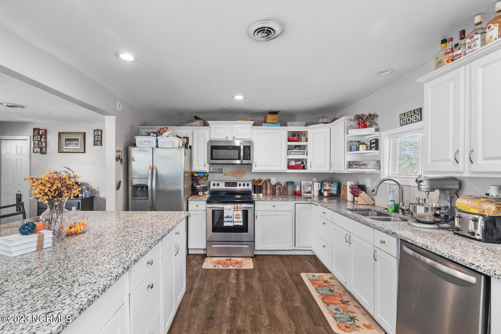 88 Crown Point Road Hubert, NC 28539 - Photo 16 of 36 Kitchen