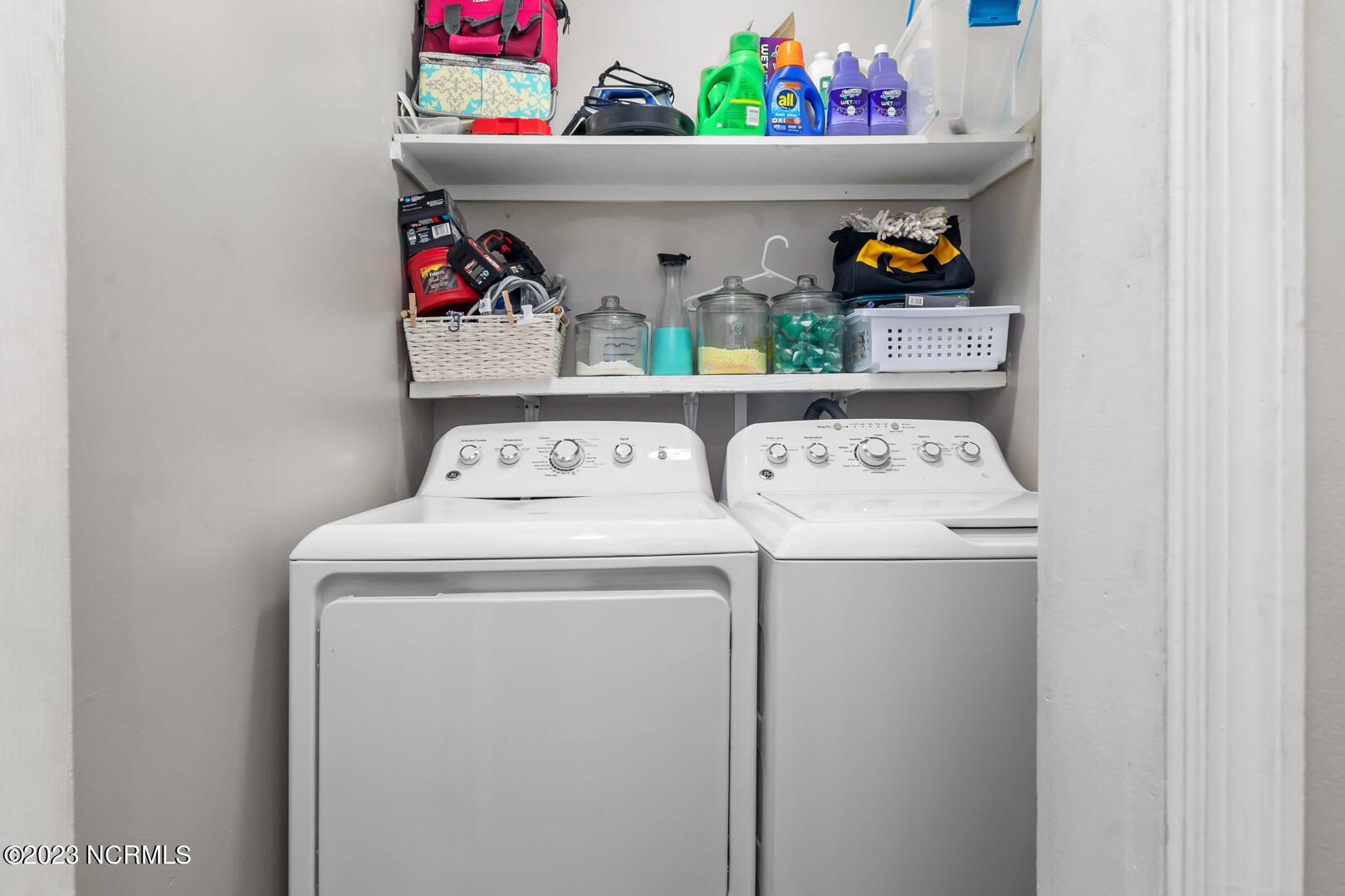 88 Crown Point Road Hubert, NC 28539 - Photo 21 of 36 Laundry