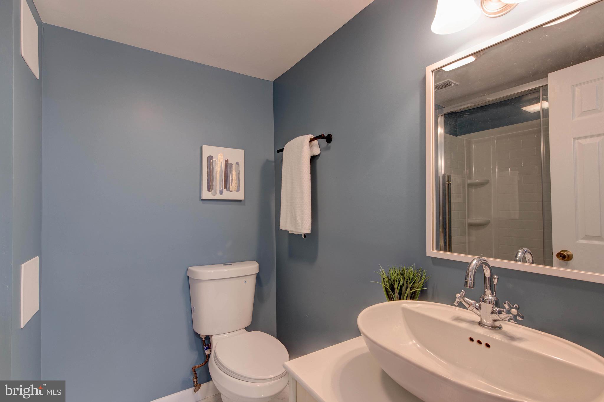 565 Shipley Road Linthicum Heights, MD 21090 - Photo 25 of 40