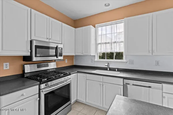 $495,000 | 3 Oliphant Court, Little Egg Harbor, NJ 08087
