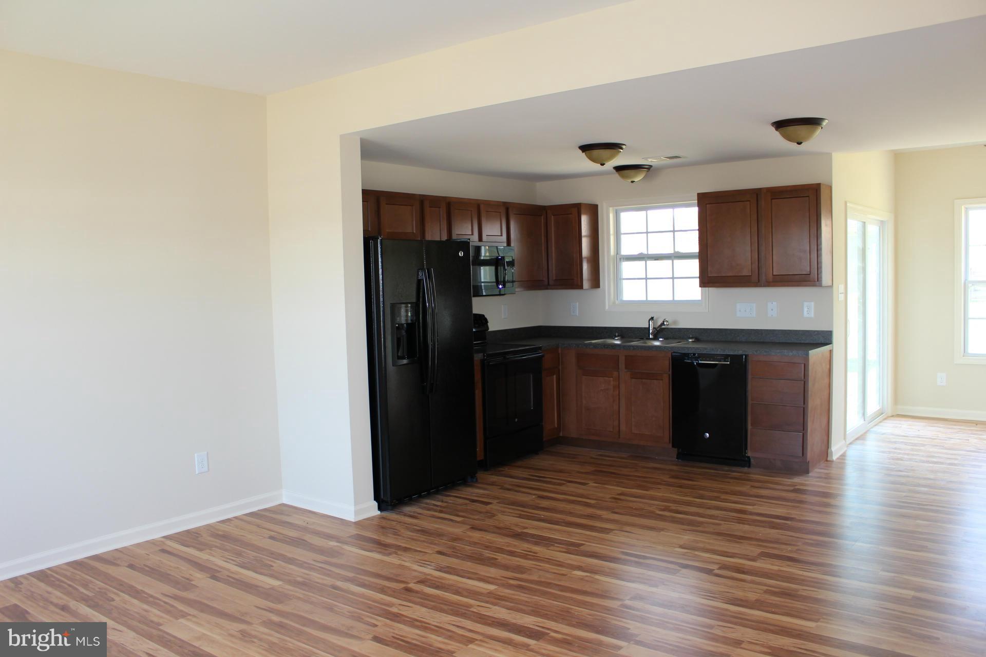 14 Knowledge Court Inwood, WV 25428 - Photo 4 of 12 Interior (General)