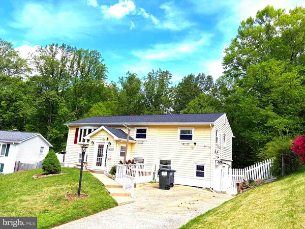 $549,995 | 14303 Fairmont Court, Woodbridge, VA 22193