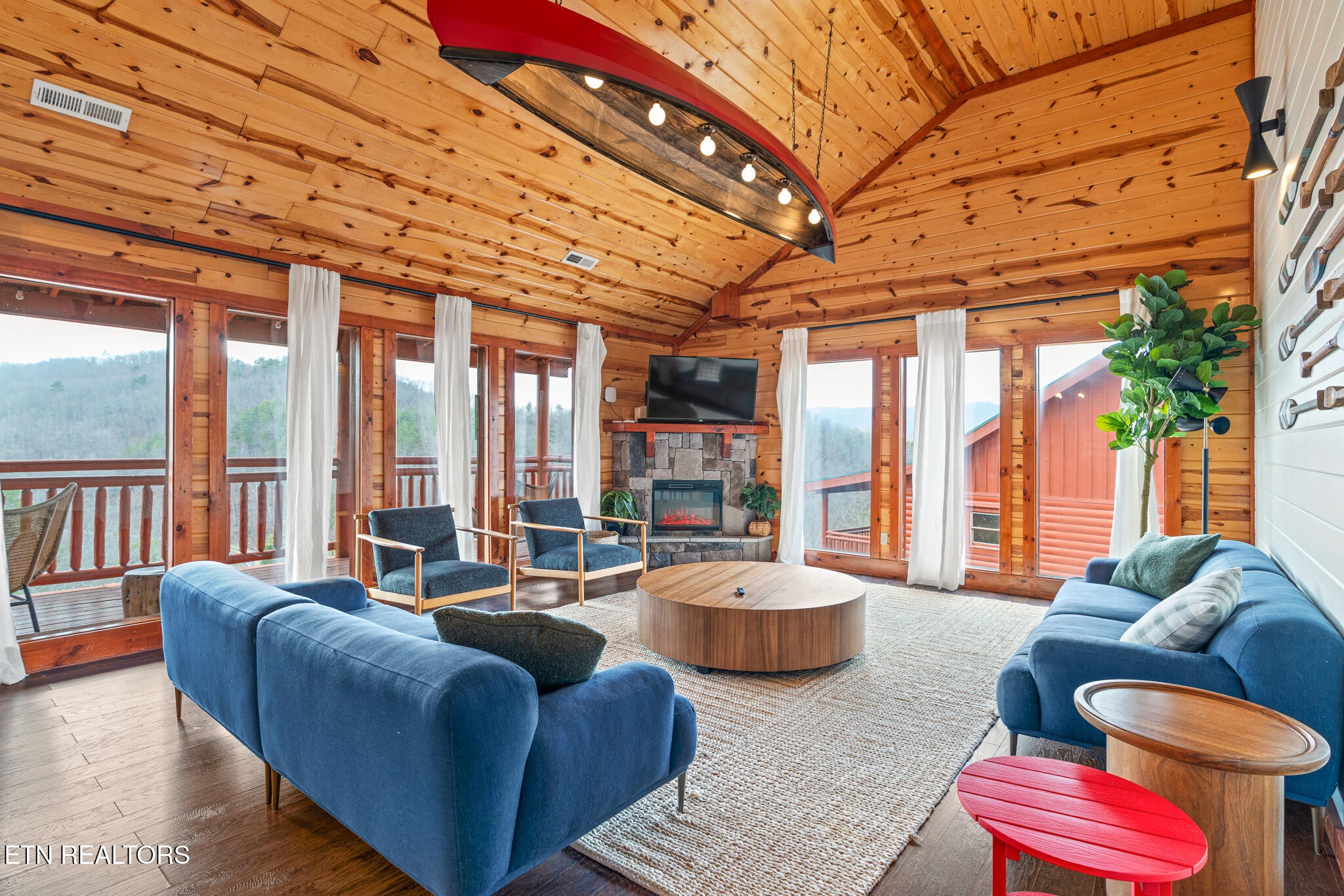 3310 Smoky Ridge Way Sevierville, TN 37862 - Photo 6 of 52 Gallery Image 6