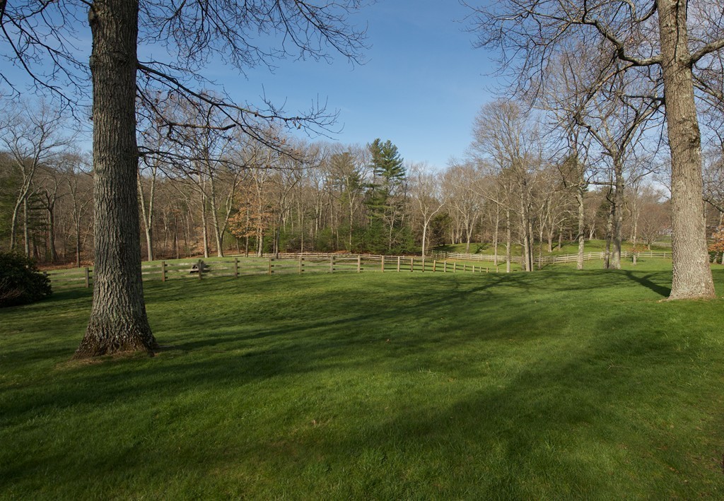 34 Black Brook Road Hamilton, MA 01982 - Photo 18 of 19 a view of a park