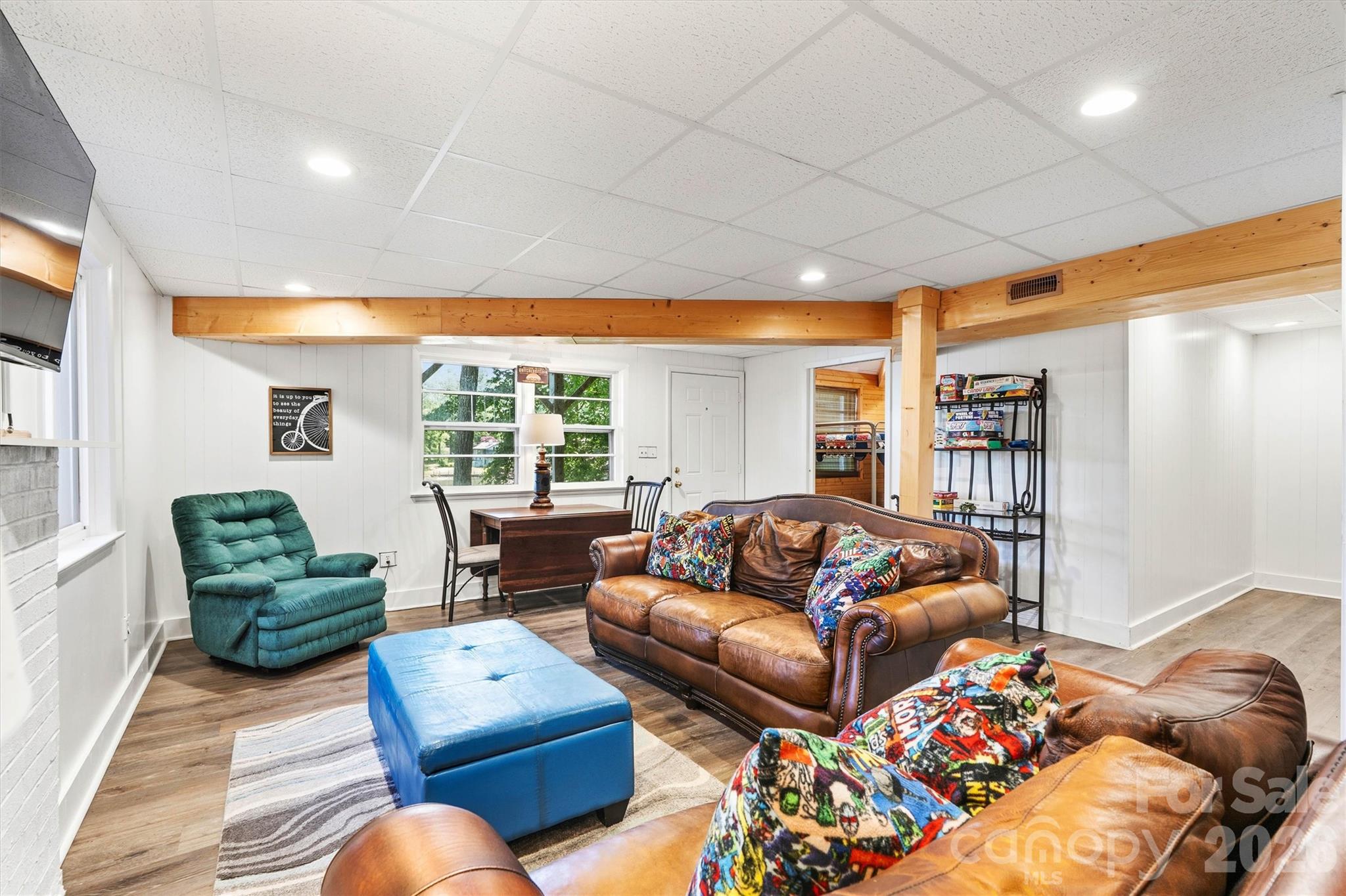6566 Harbor Lane Conover, NC 28613 - Photo 27 of 43 a living room with furniture and a large window