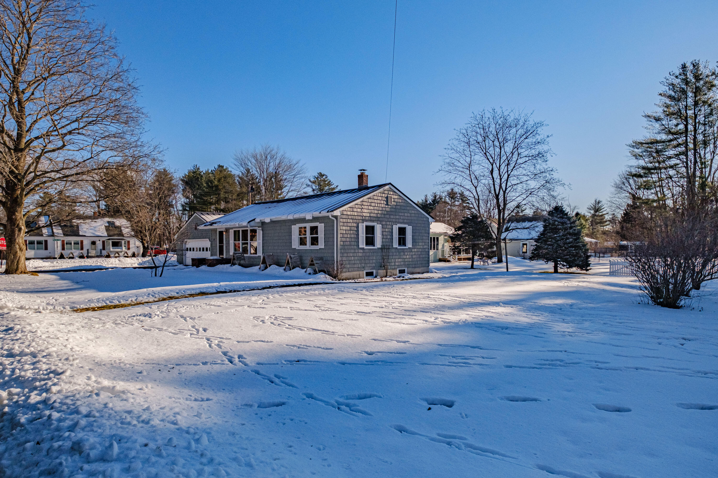 37 Woodland Road Westbrook, ME 04092 - Photo 2 of 47 20220110gp-60001