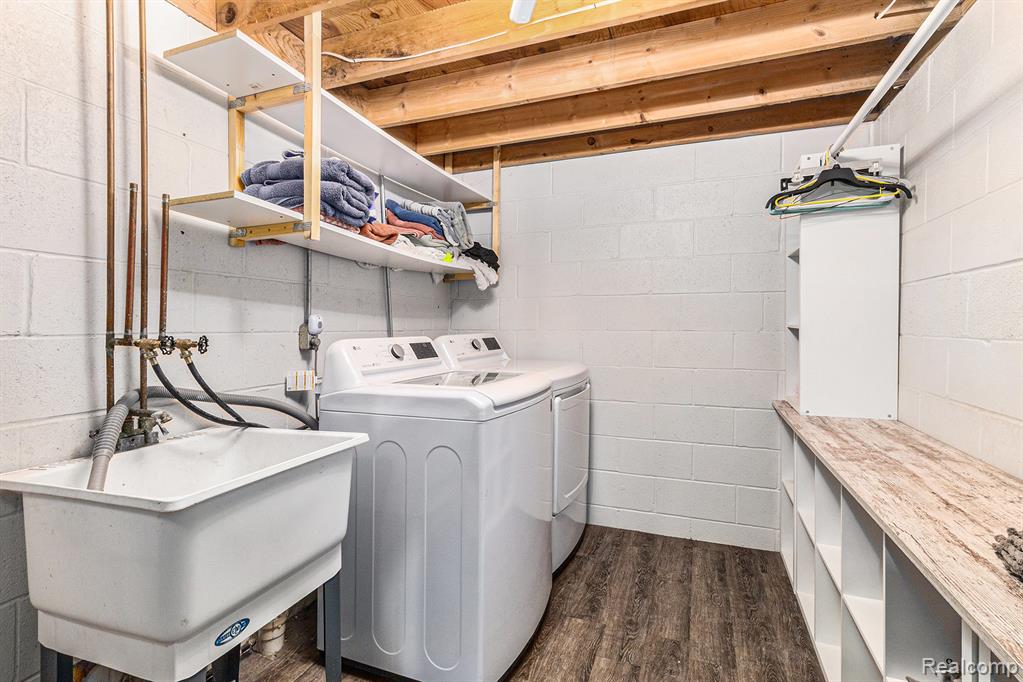 1338 Flushing Road Flushing, MI 48433 - Photo 22 of 32