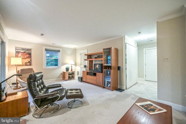 $910,000 | 8190 Madrillon Court, Vienna, VA 22182