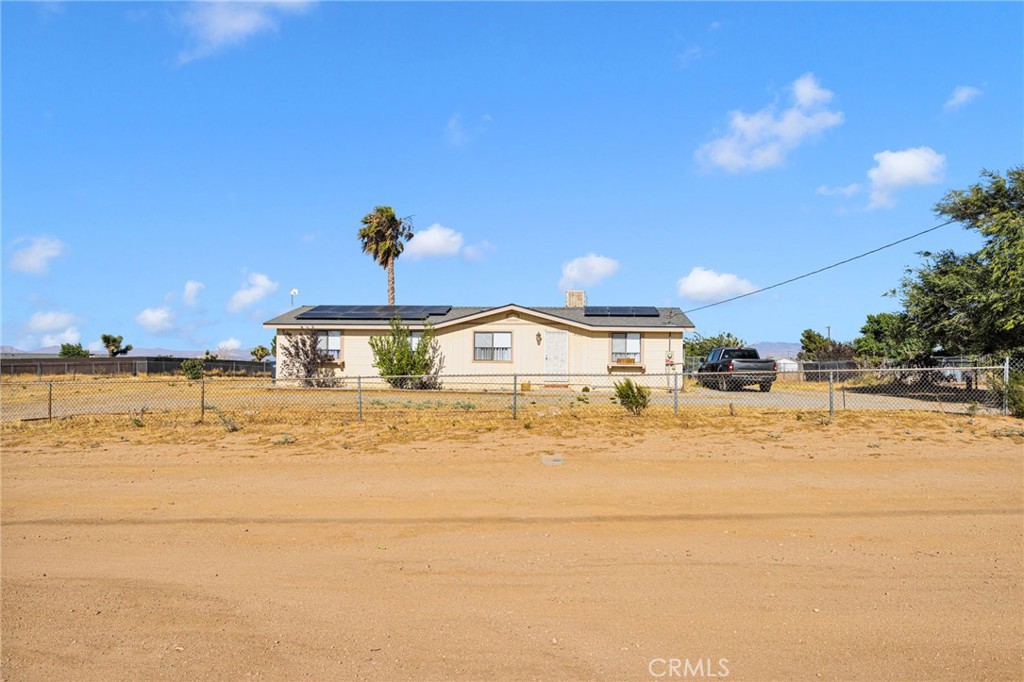 12245 Cordero Road Victorville, CA 92392 - Photo 3 of 48