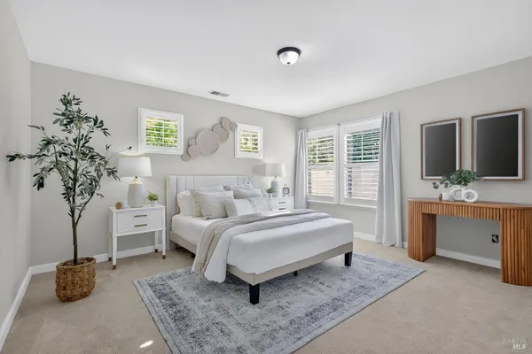 $1,275,000 | 10 Makena Court, Petaluma, CA 94954