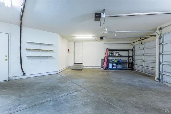 $1,275,000 | 10 Makena Court, Petaluma, CA 94954