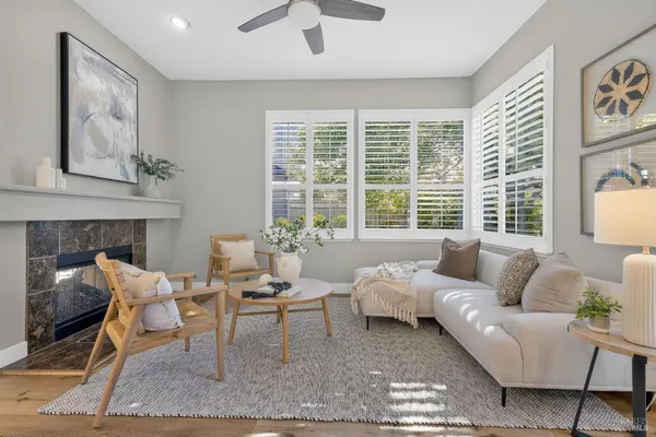 $1,275,000 | 10 Makena Court, Petaluma, CA 94954