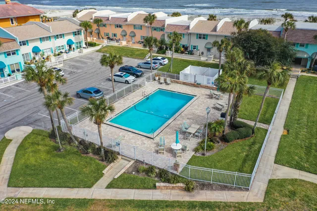 $479,000 | 2233 Seminole Road, Unit 41, Atlantic Beach, FL 32233