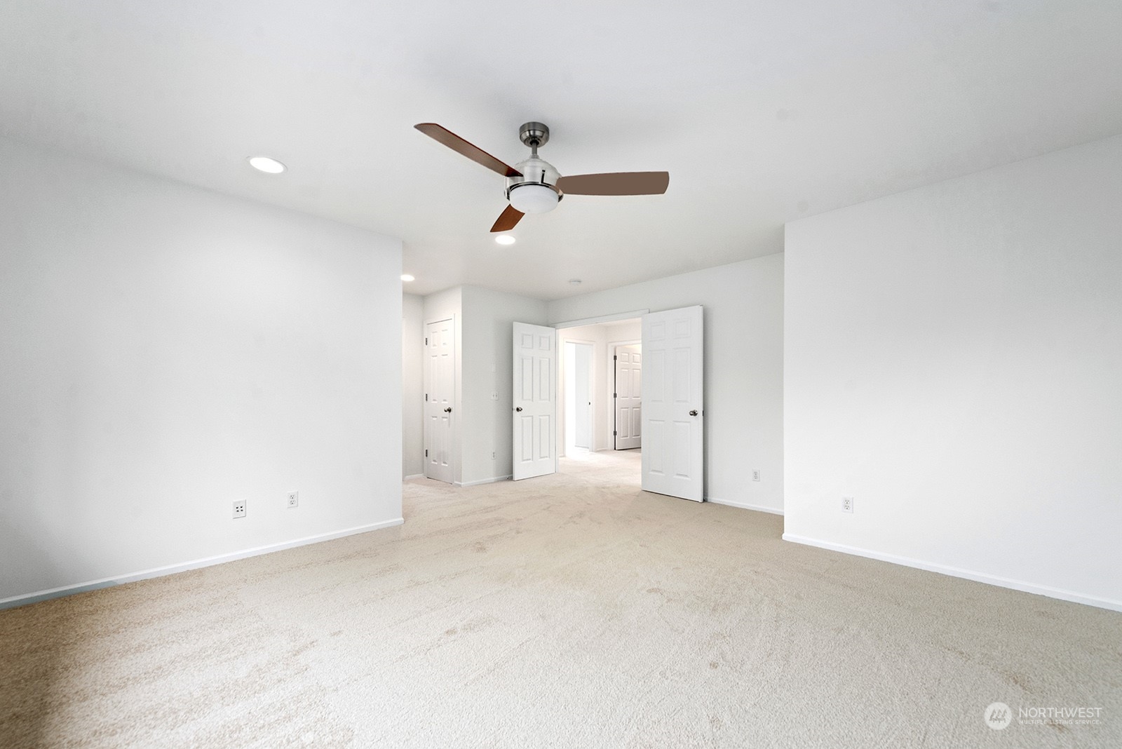 6003 Northeast 1st Court Renton, WA 98059 - Photo 19 of 40 Gallery Image 19