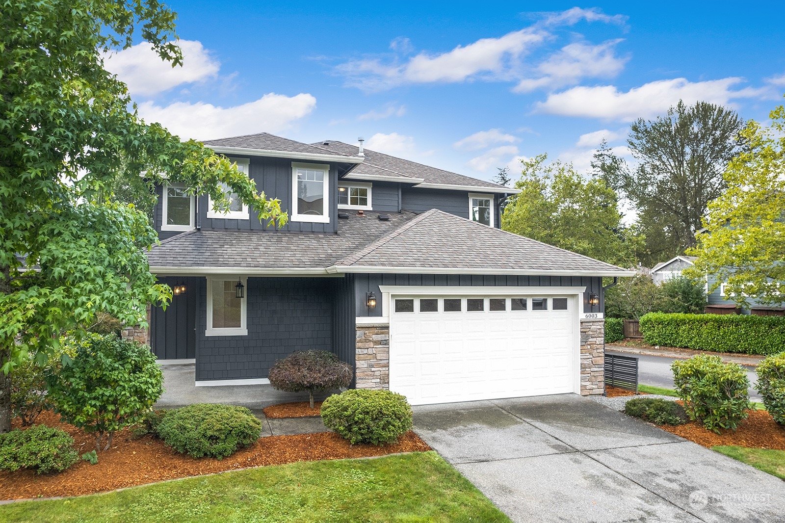 6003 Northeast 1st Court Renton, WA 98059 - Photo 2 of 40 Gallery Image 2