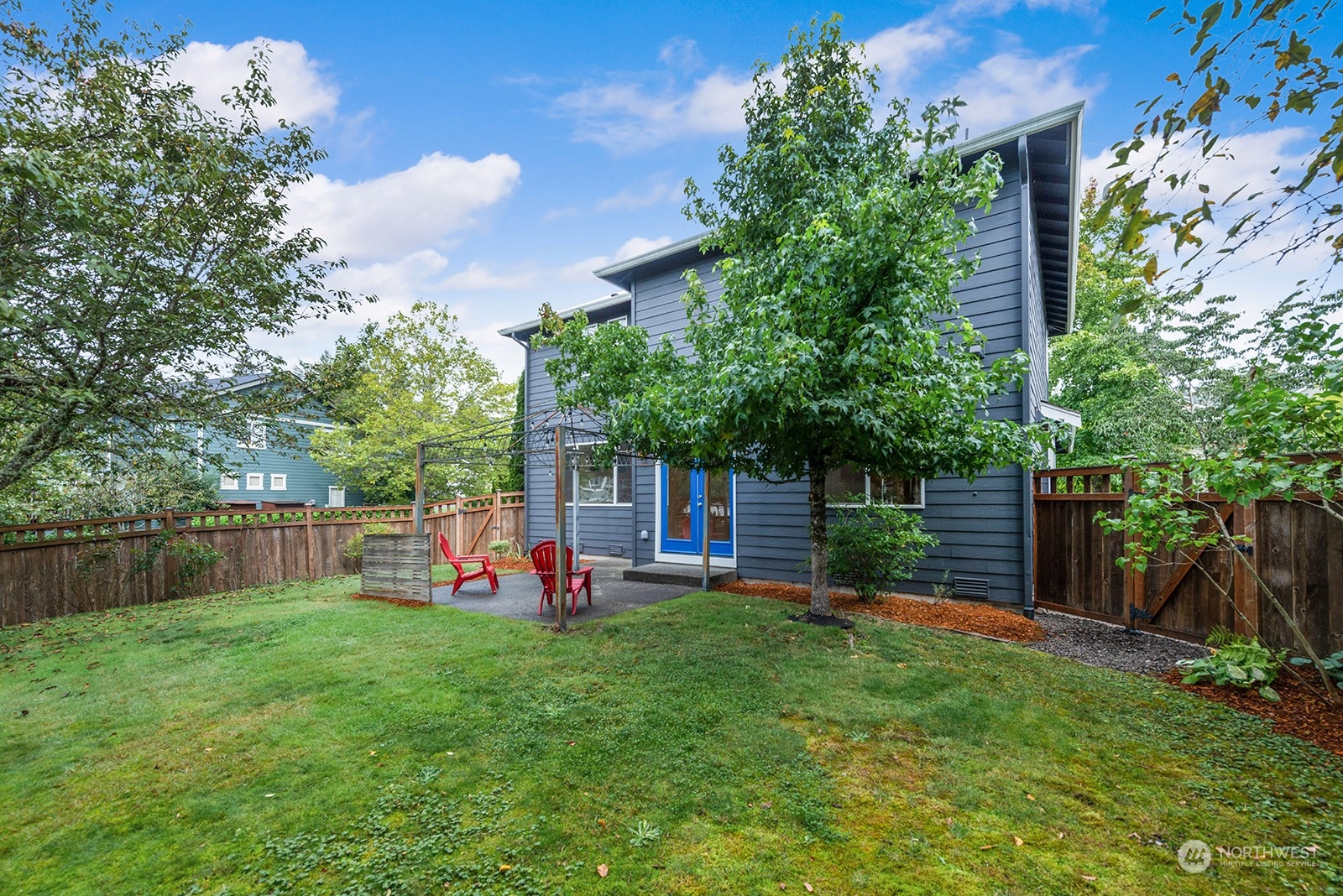 6003 Northeast 1st Court Renton, WA 98059 - Photo 32 of 40 Gallery Image 32