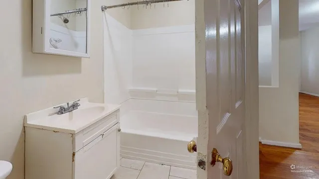 $2,350 | 15-17 Langdon Street, Unit 151, Boston, MA 02119