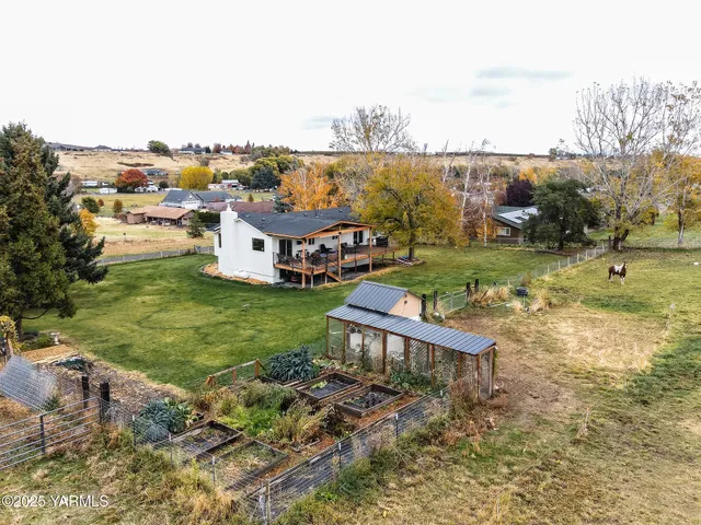 $585,000 | 240 Knoll Road, Yakima, WA 98908