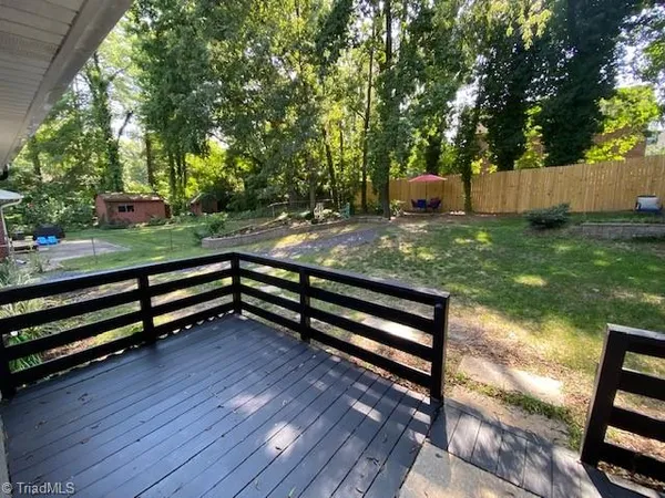 $1,650 | 2905 Fairfield Avenue, Greensboro, NC 27408