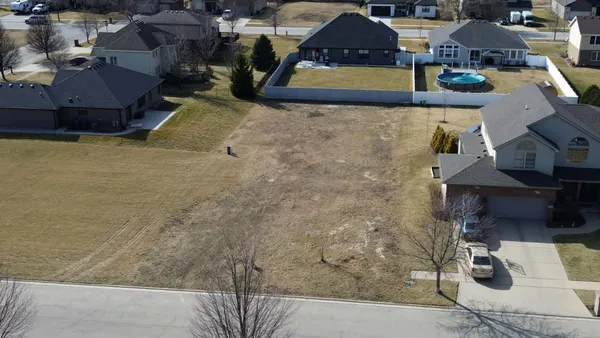 $38,000 | 114 Hickory Street, Peotone, IL 60468