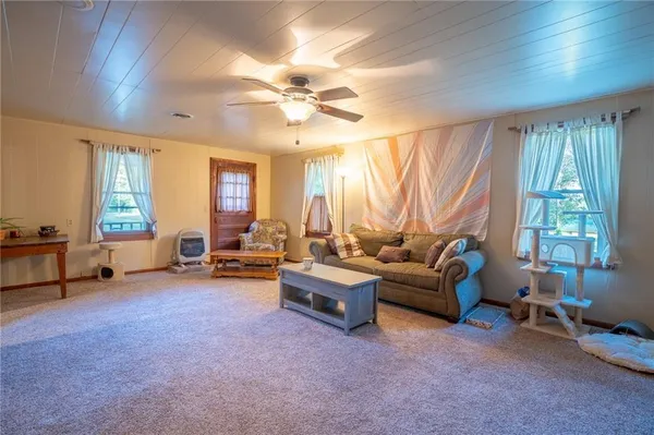 $142,000 | 750 Northwest 50th Street, Gilman City, MO 64642
